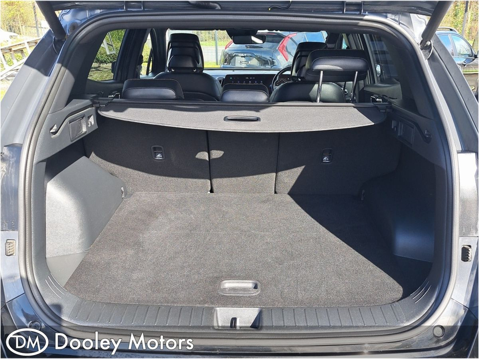 2022 Kia Sportage - image 28