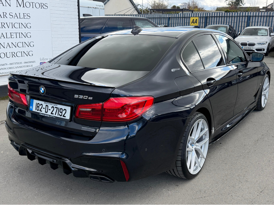 2018 BMW 5 Series - image 4