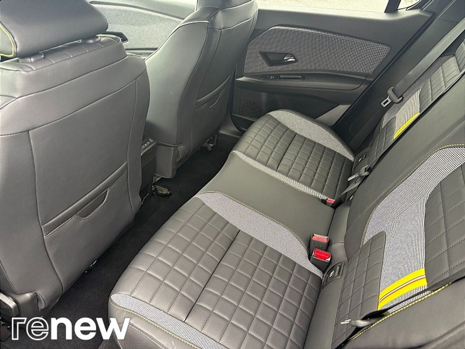 2026 Renault 4 - image 11