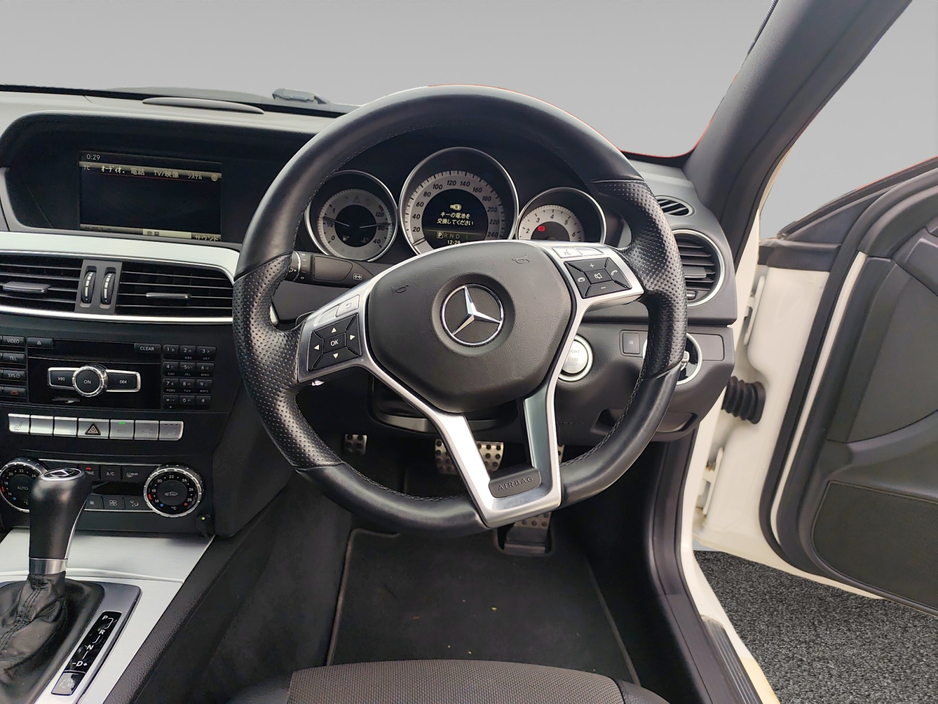 2015 Mercedes-Benz C Class - image 12