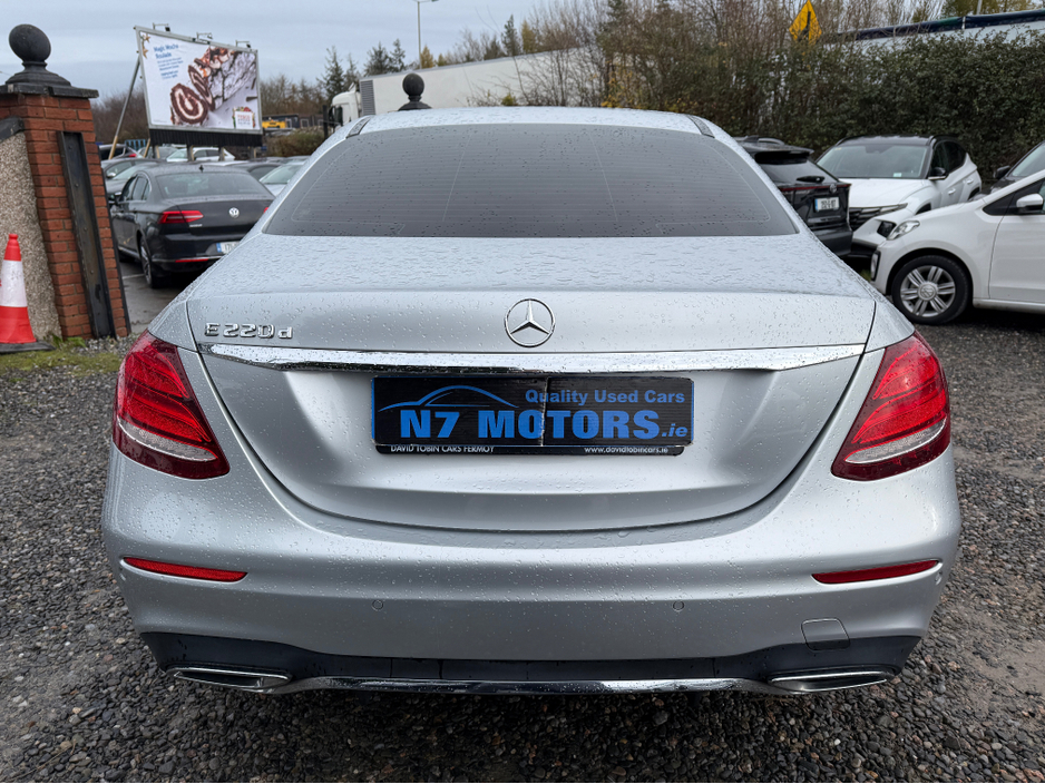 2017 Mercedes-Benz E Class - image 6