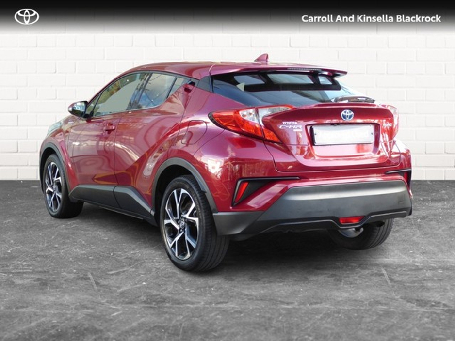2023 Toyota C-HR Hybrid Sport €28,950
