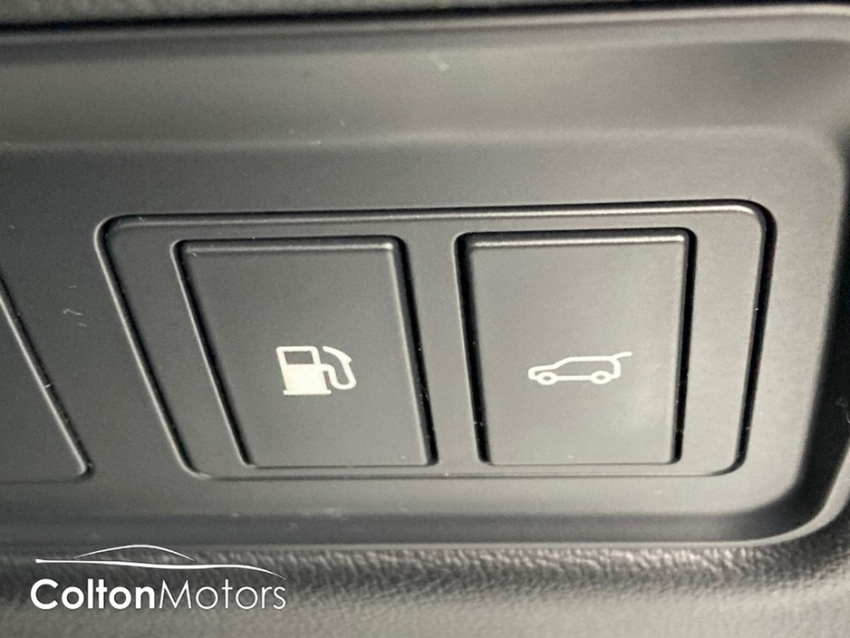 2020 Land Rover Range Rover Sport - image 27