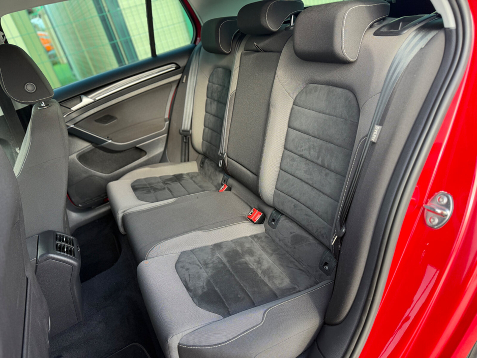 2016 Volkswagen Golf 1.4 TSI 5DR 150HP ACT Highline €13,950