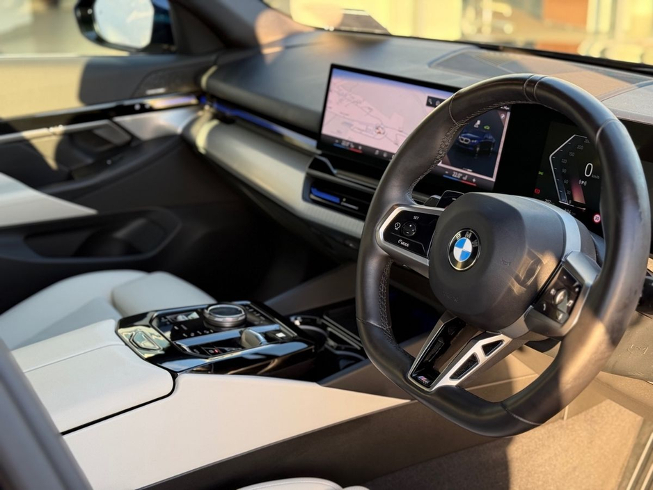 2024 BMW 5 Series 520i M Sport Saloon €55,950