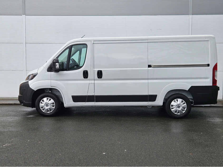2026 Fiat Ducato MWB 2.2 140BHP Tecnico €32,354