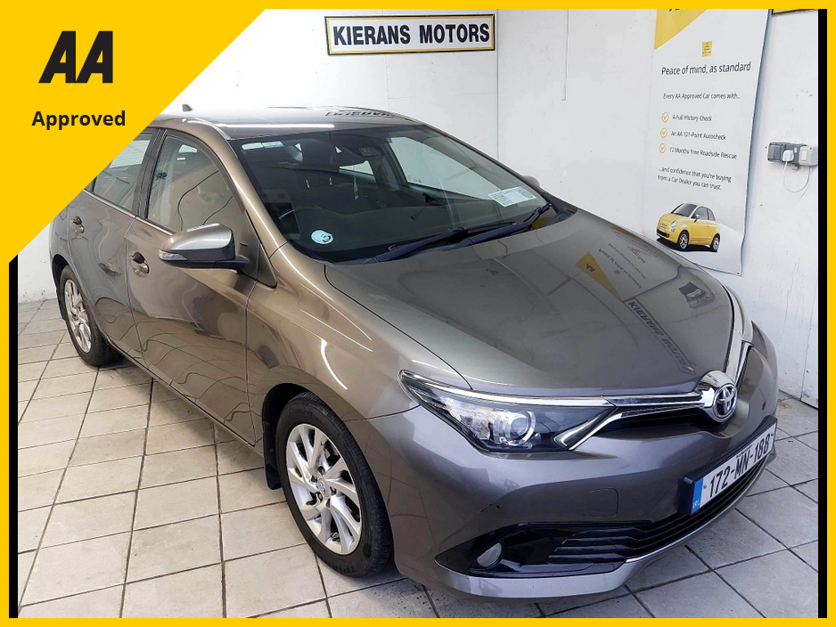2017 Toyota Auris 1.4 D-4D LUNA  ; Only 112,000 kms : Rev Camera : NCT 07/27 ..TAX to 06/26 €15,500