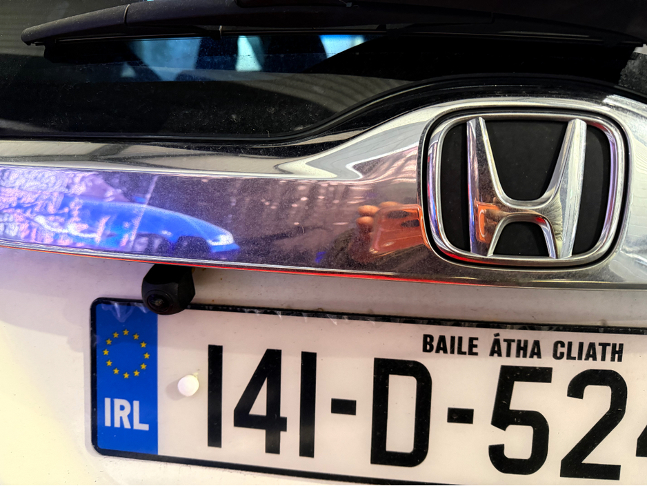 2014 Honda Fit DAA-GP5 €8,999