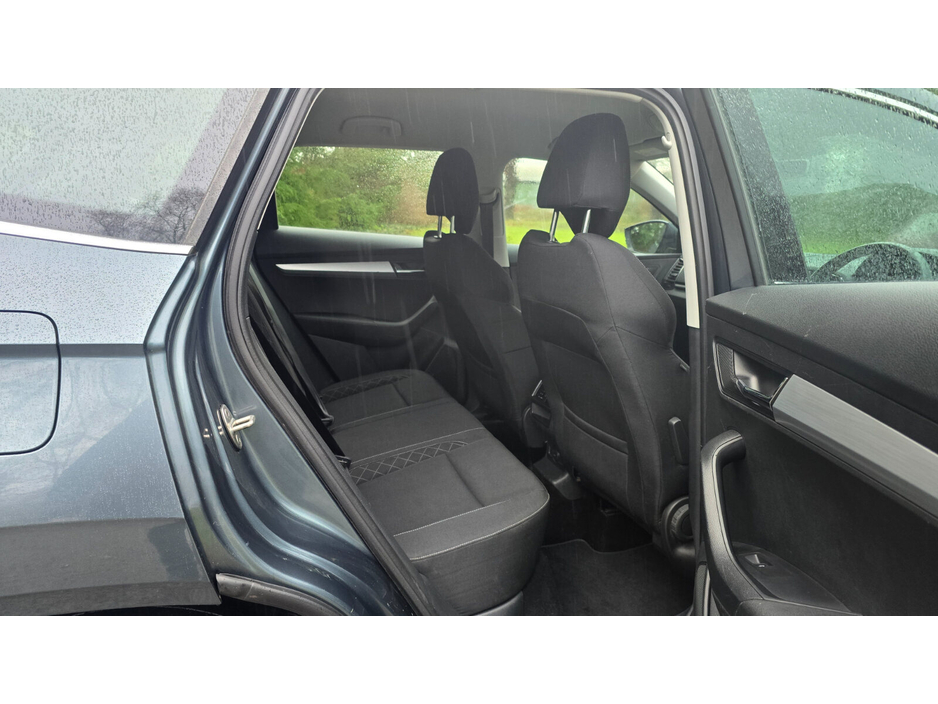 2019 Skoda Karoq - image 14