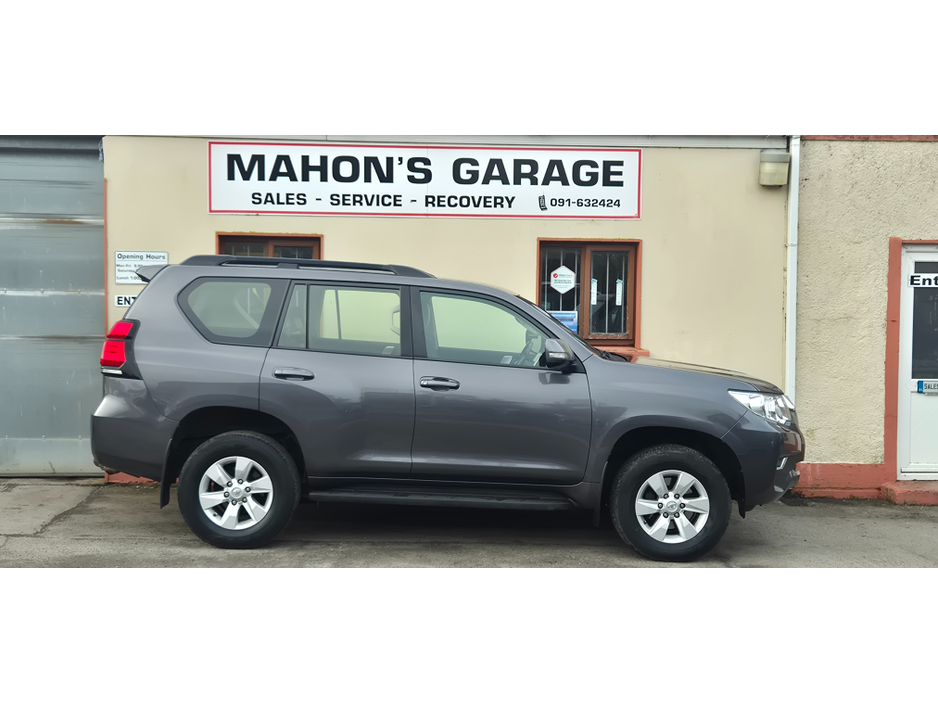 2022 Toyota Landcruiser LWB BUSINESS  Price Plus Vat €54,878