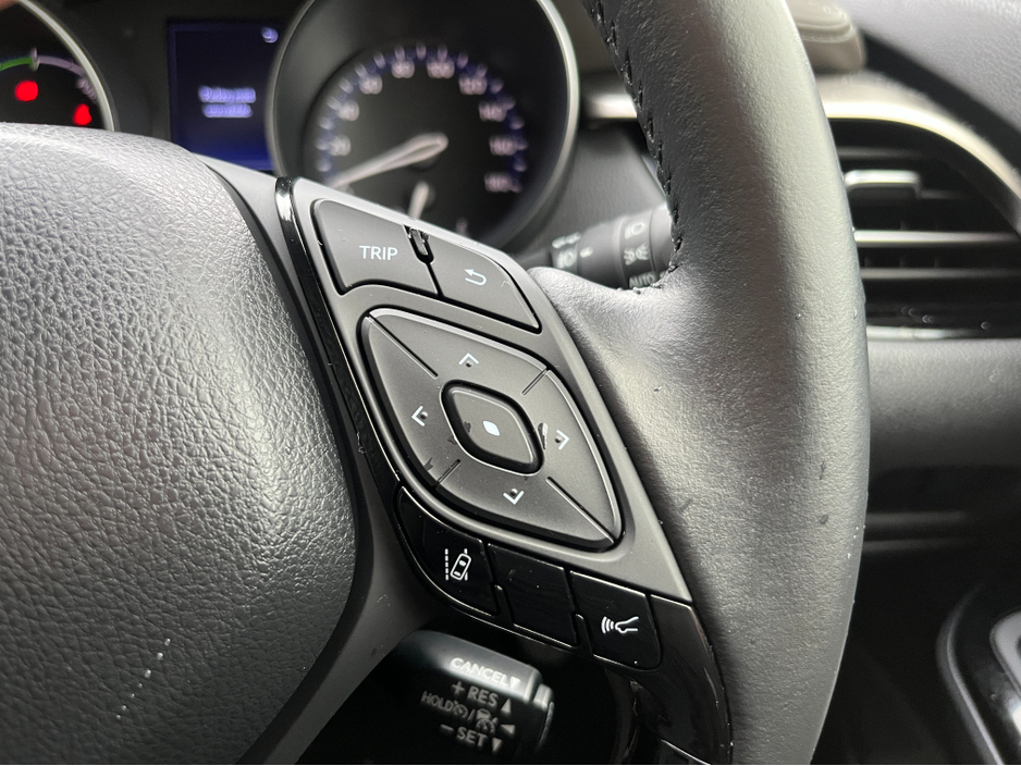 2020 Toyota C-HR - image 22