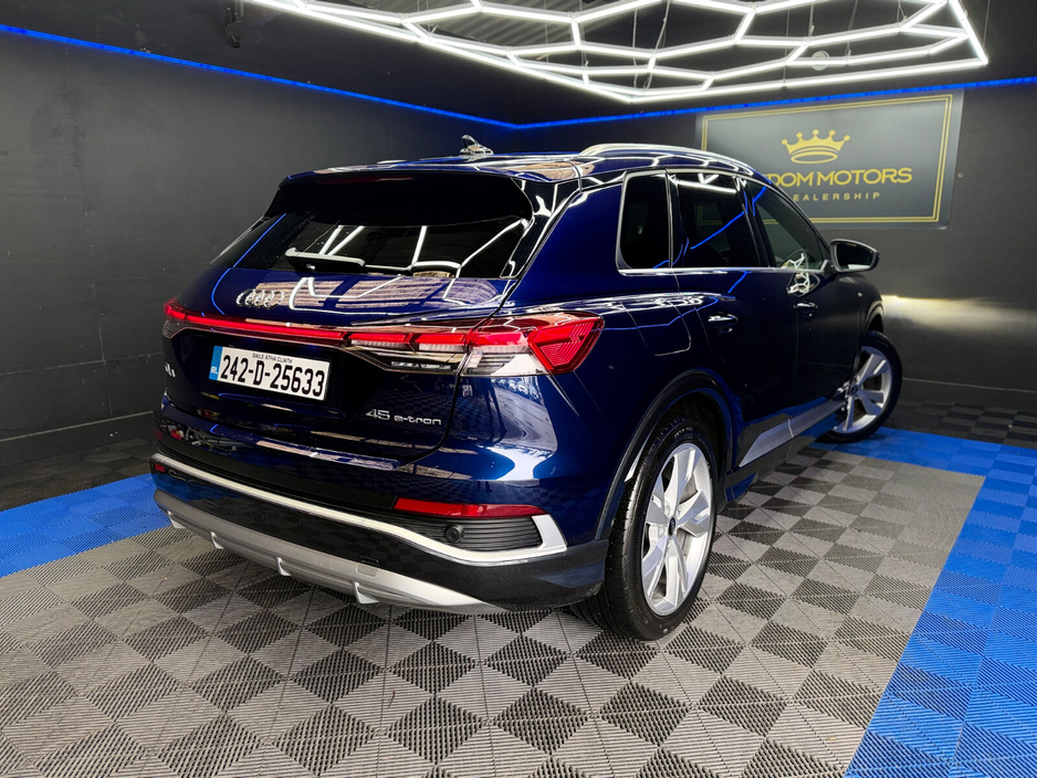 2024 Audi e-tron - image 12