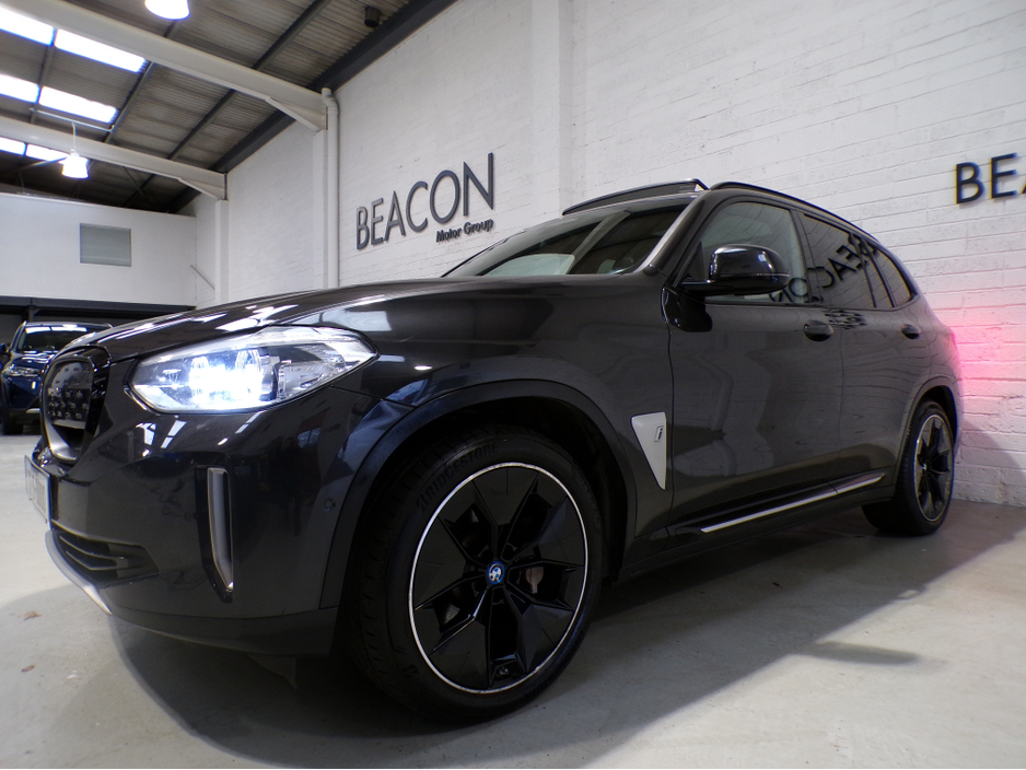 2022 BMW iX3 - image 4