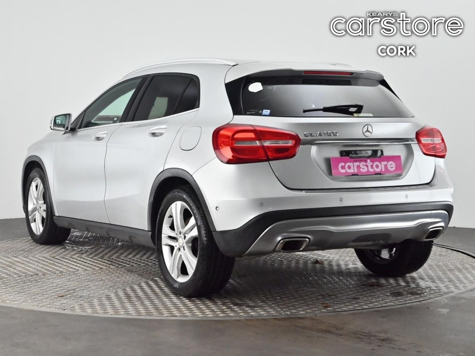 2016 Mercedes-Benz GLA Class - image 3