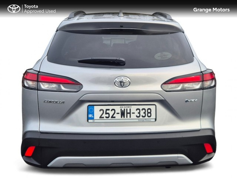 2025 Toyota Corolla Cross - image 4