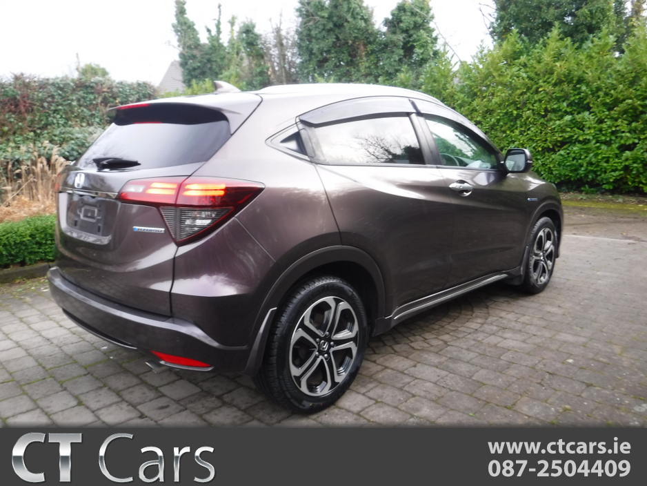 2018 Honda Vezel - image 3