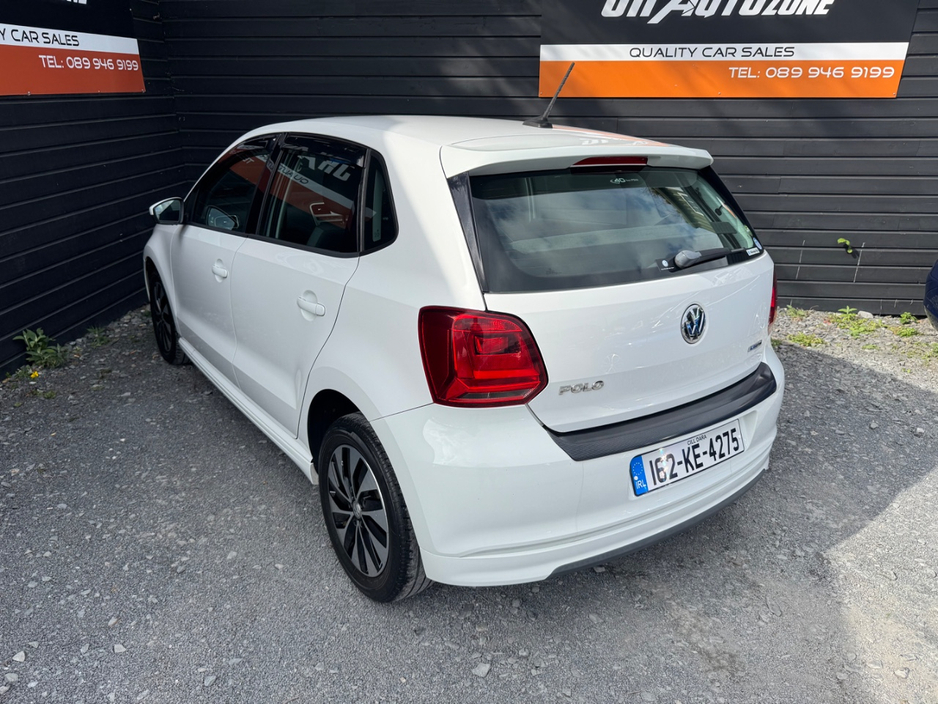 2016 Volkswagen Polo - image 6