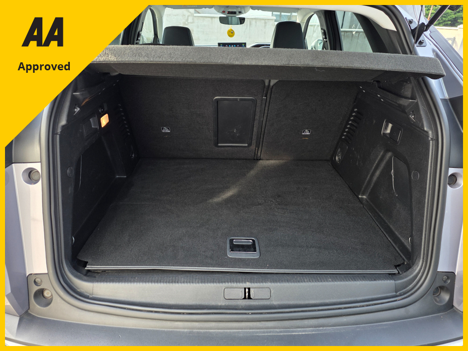 2021 Peugeot 3008 - image 8