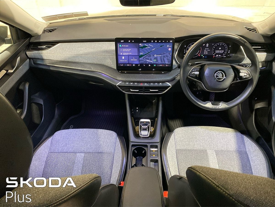 2024 Skoda Octavia - image 2