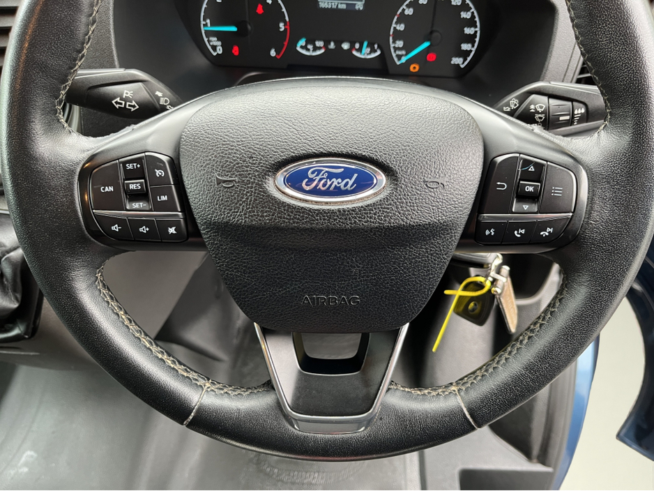 2021 Ford Transit Custom - image 13