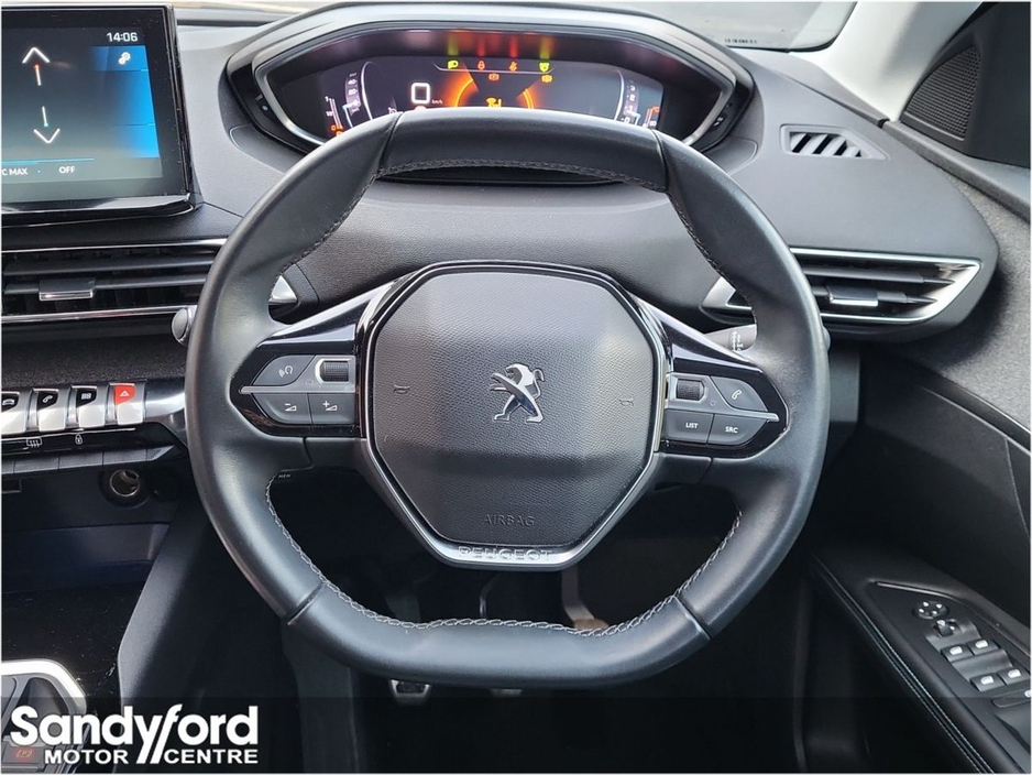 2023 Peugeot 3008 1.2 PureTech ALLURE*FSH* €31,950