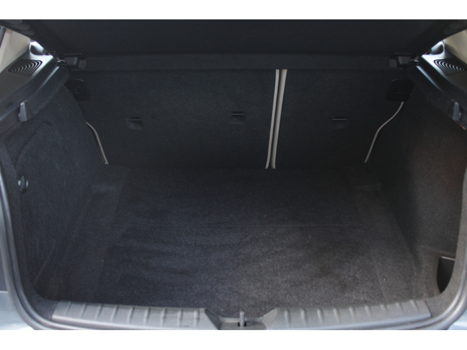 2015 BMW 1 Series - image 19