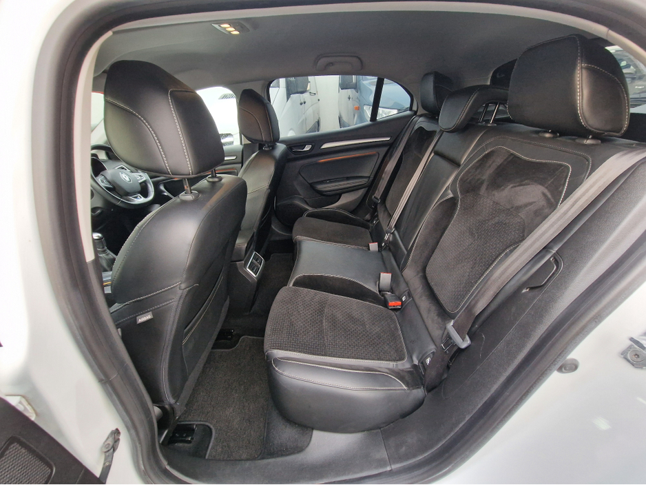 2017 Renault Megane LOW MILEAGE-1.2 DYNAMIQUE-HIGH SPEC €10,950