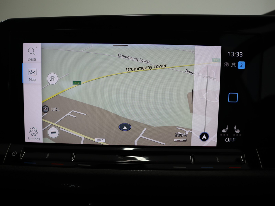 2023 Volkswagen Golf - image 17