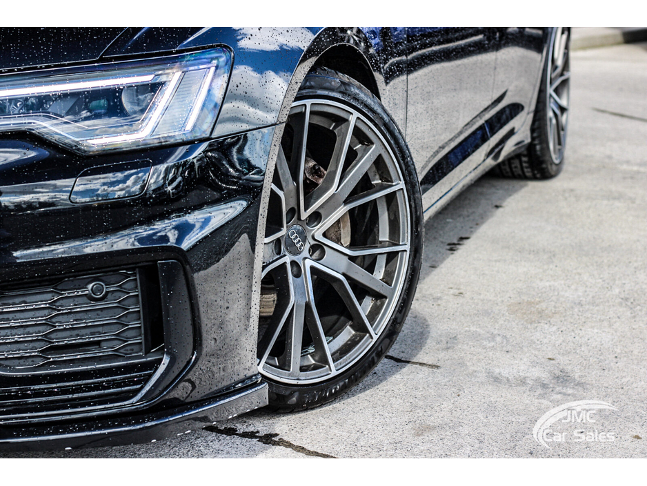 2018 Audi A6 - image 2