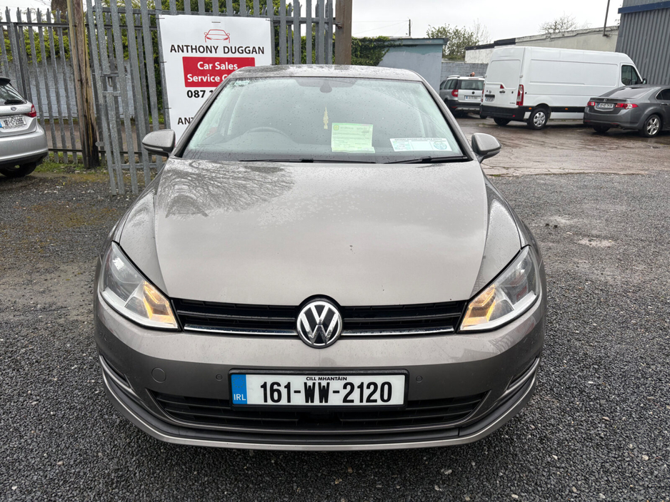 2016 Volkswagen Golf - image 8