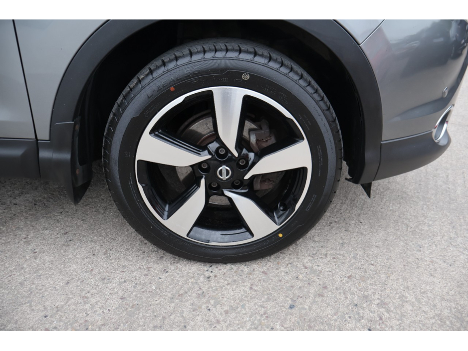 2017 Nissan Qashqai - image 32