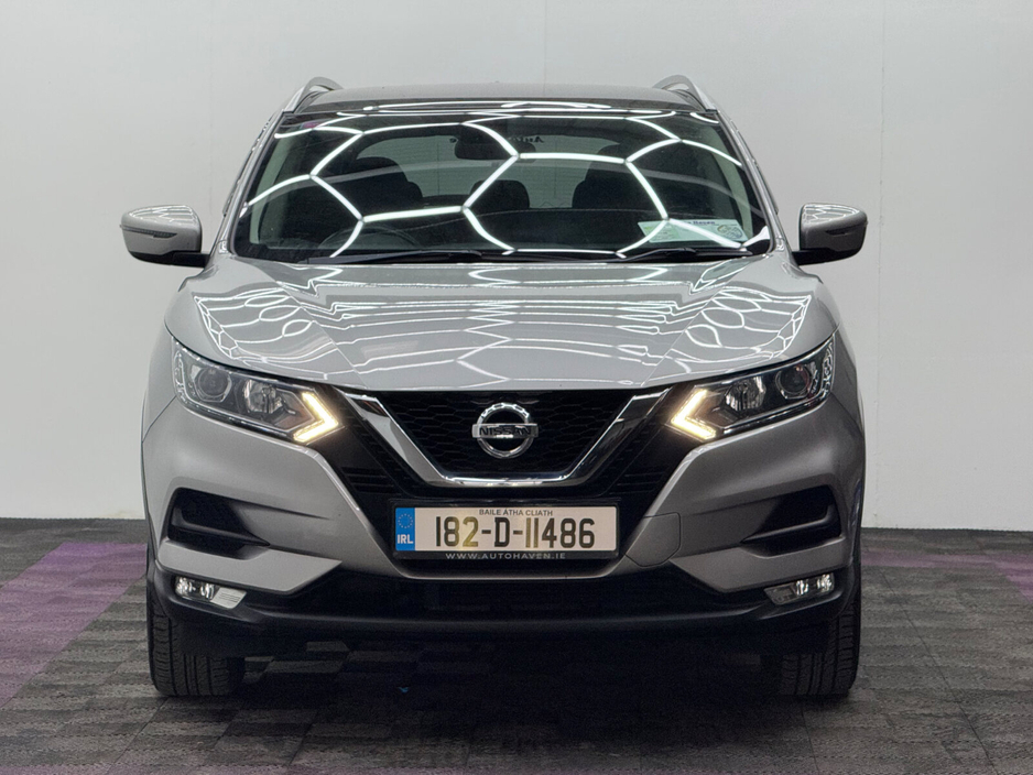 2018 Nissan Qashqai - image 2