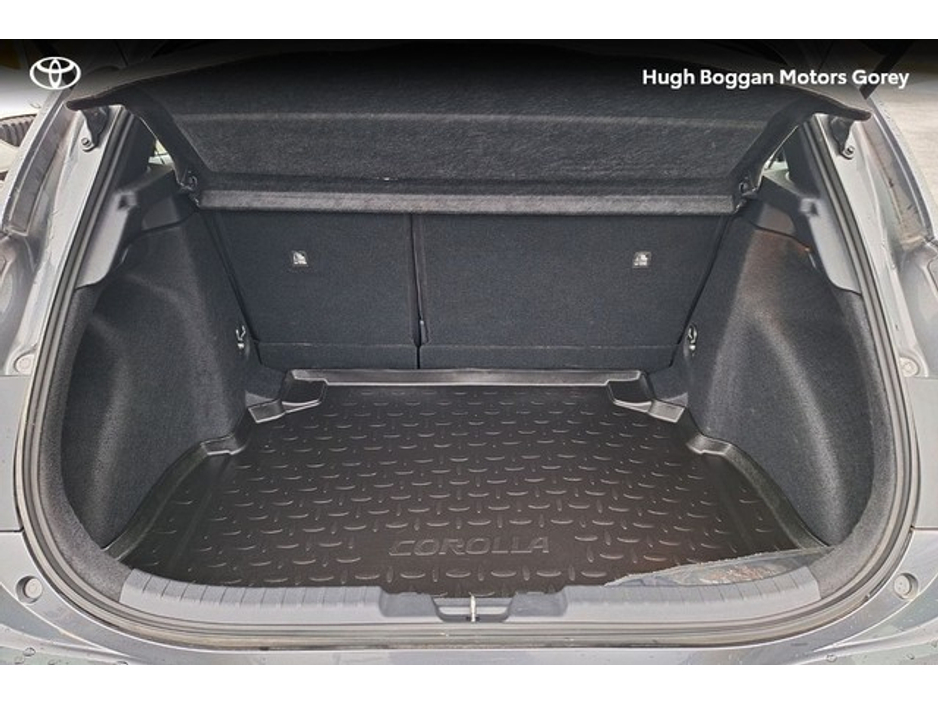 2024 Toyota Corolla - image 10