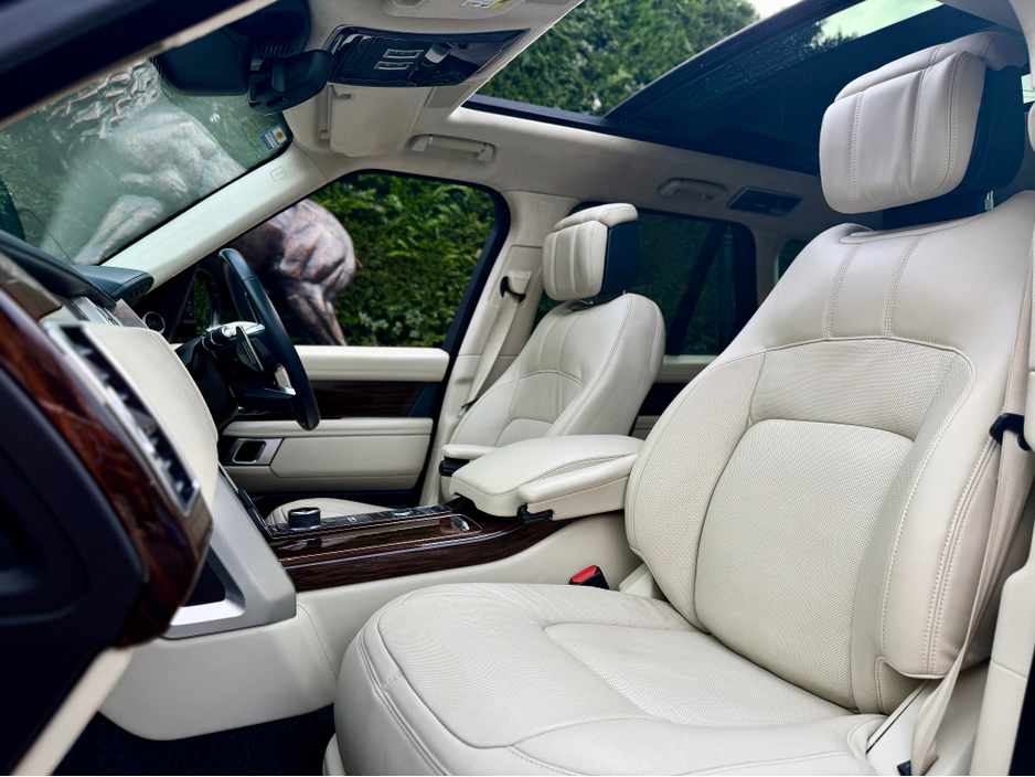 2020 Land Rover Range Rover 2.0 P400E AUTOBIOG €57,950