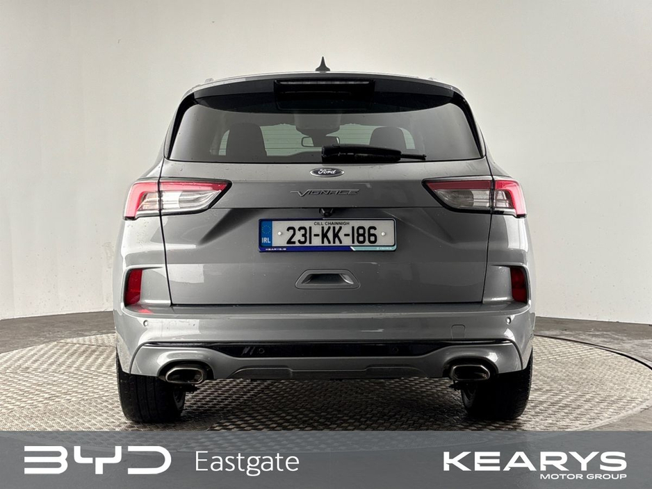 2023 Ford Kuga 2.5 Duratec 225PS PHEV Vignale *Solar Silver* €33,950