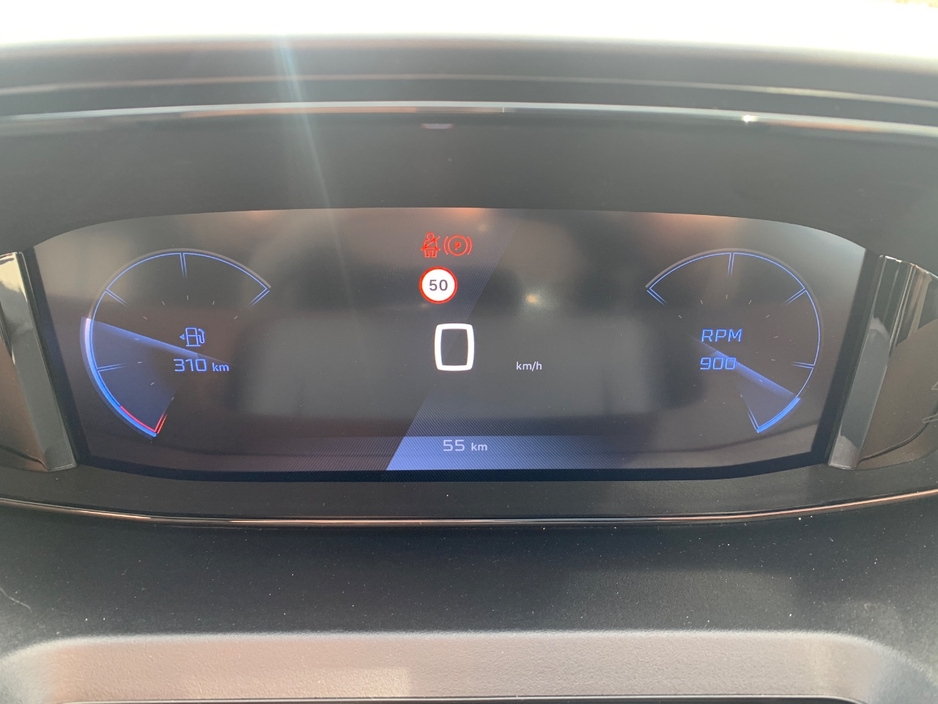 2024 Peugeot Partner - image 11