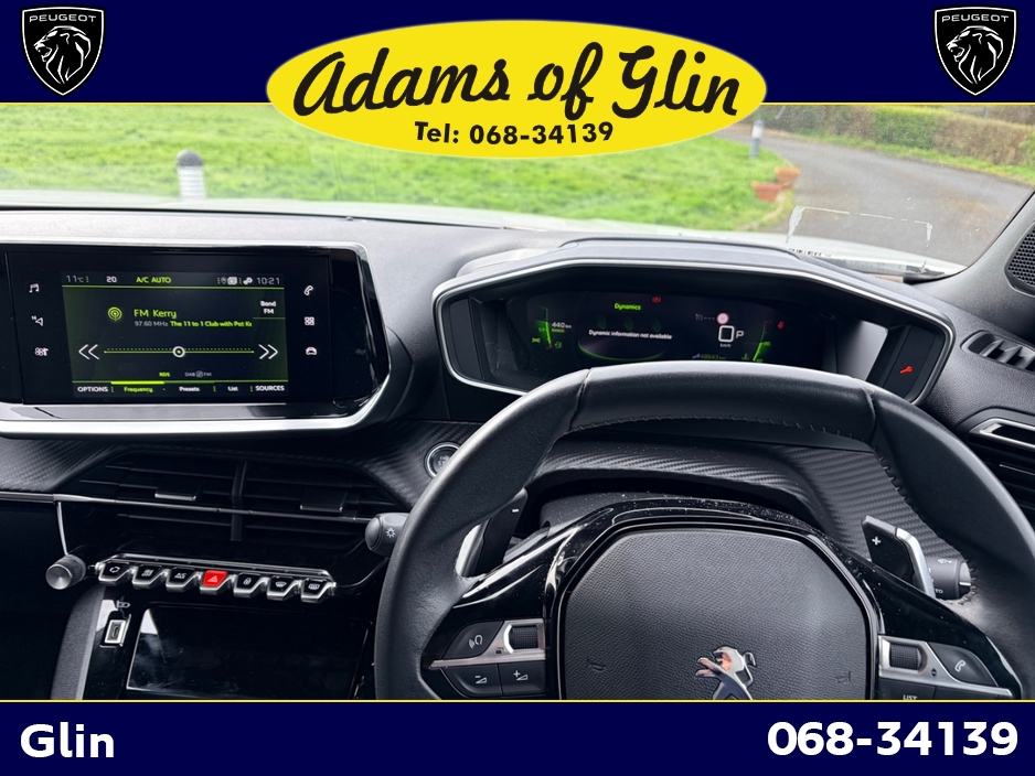 2023 Peugeot 2008 - image 2