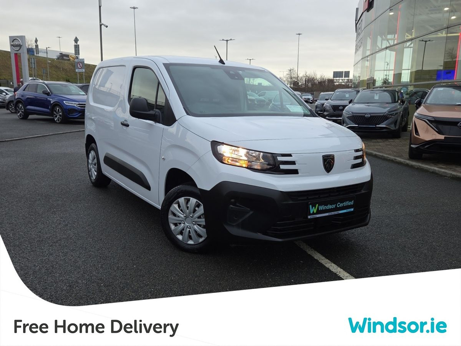 2024 Peugeot Partner PARTNER PRO PLUS1.5 HDI 100 65 €18,695