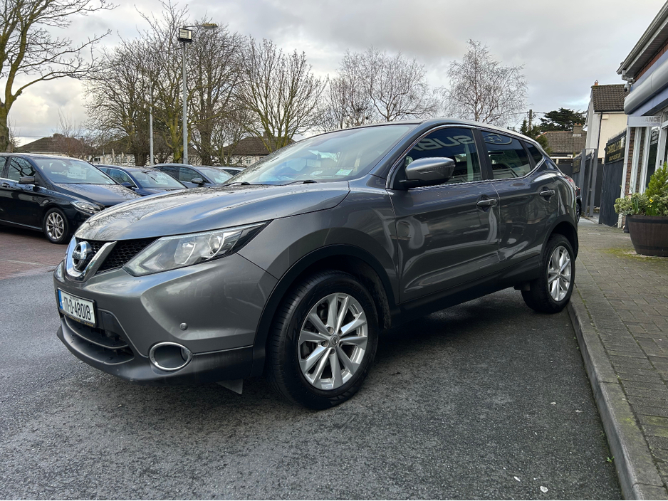 2017 Nissan Qashqai 1.2 Automatic - NCT & Tax - Low Mileage & Great Price - Trade-In Welcome - Assured Dealer Warranty - €12,950