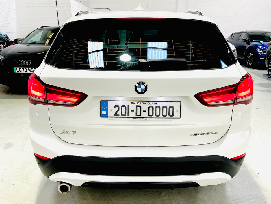 2020 BMW X1 - image 7