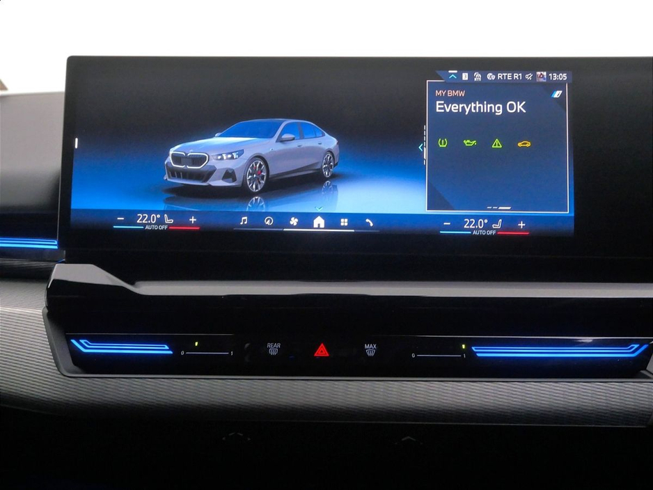 2024 BMW 5 Series - image 8