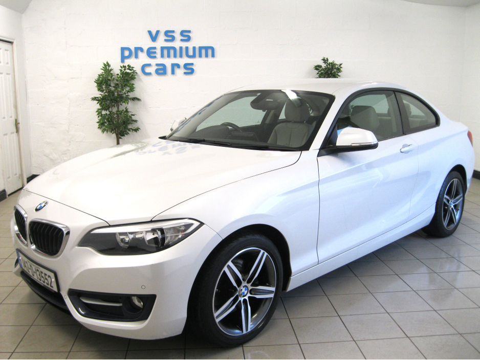 2014 BMW 2 Series - image 3