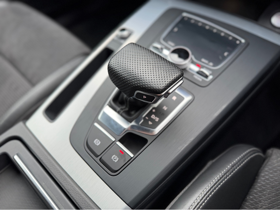 2019 Audi Q5 - image 17