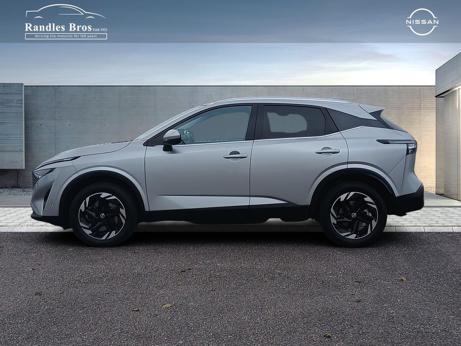 2025 Nissan Qashqai - image 3