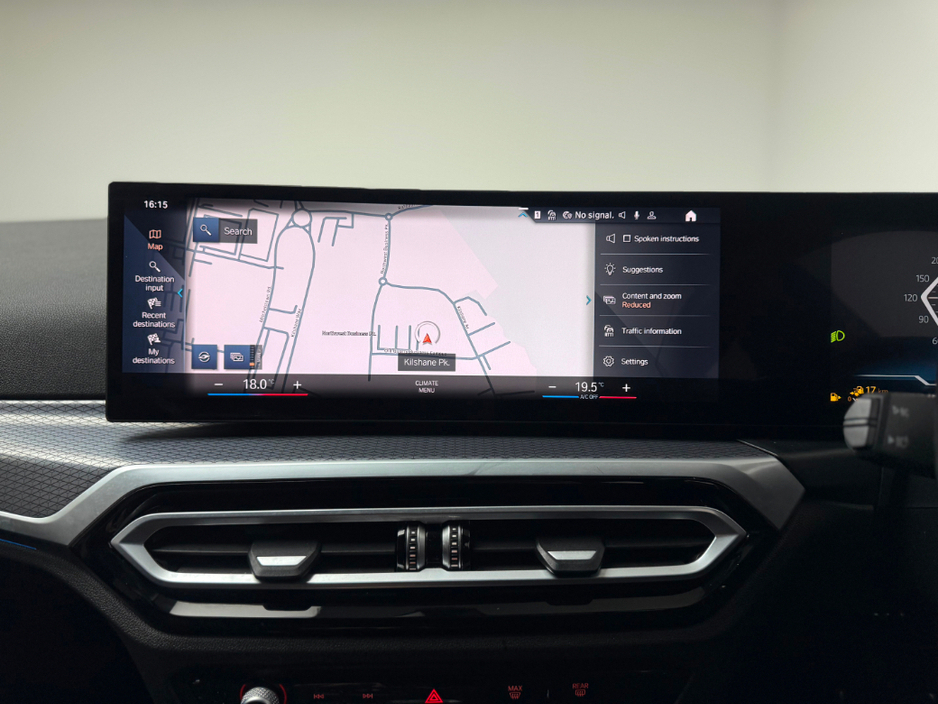 2024 BMW 3 Series - image 17