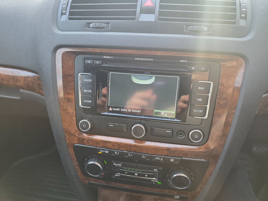 2013 Skoda Octavia 1.6 CR TDI Exclusive €6,950