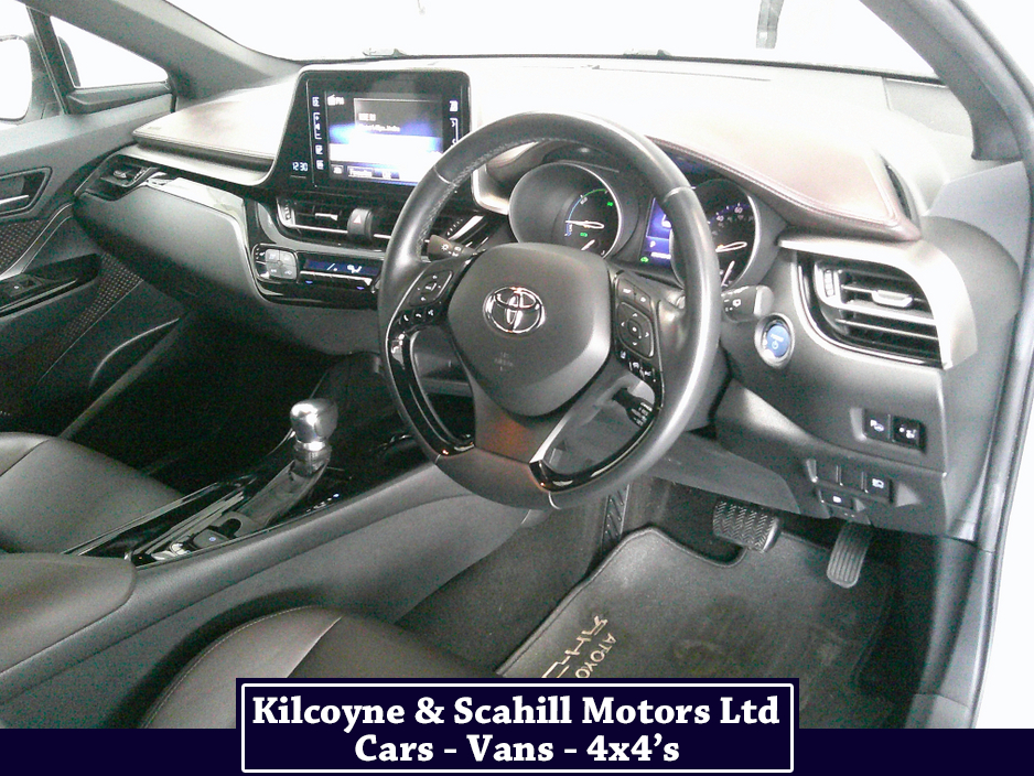 2017 Toyota C-HR - image 23