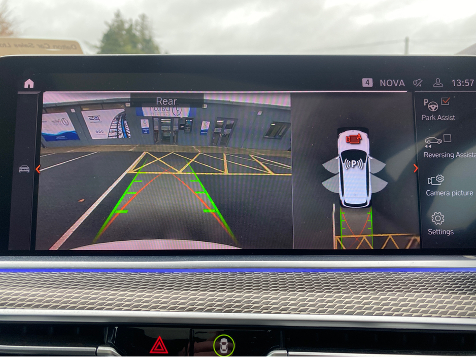 2020 BMW X5 - image 17