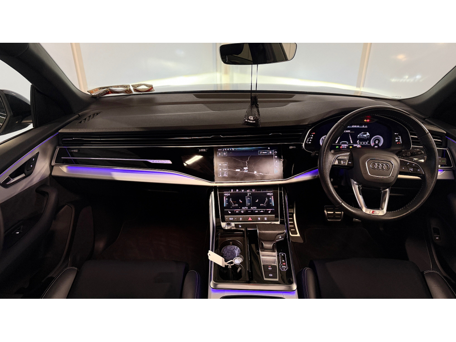 2019 Audi Q8 45 TDI 231HP Q TIP S LINE