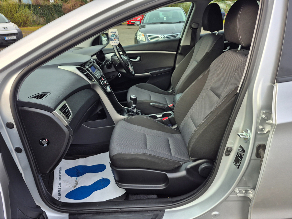 2015 Hyundai i30 1.6 DSL DELUXE 4DR €7,999